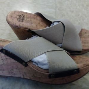 Open toe clogs high shoes